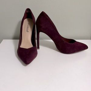 Burgundy Swede heals